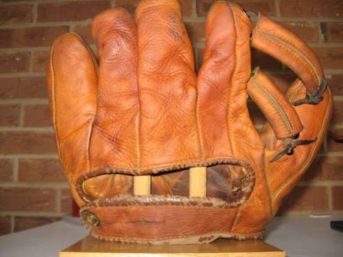 Hal Gregg Dubow 344 Back